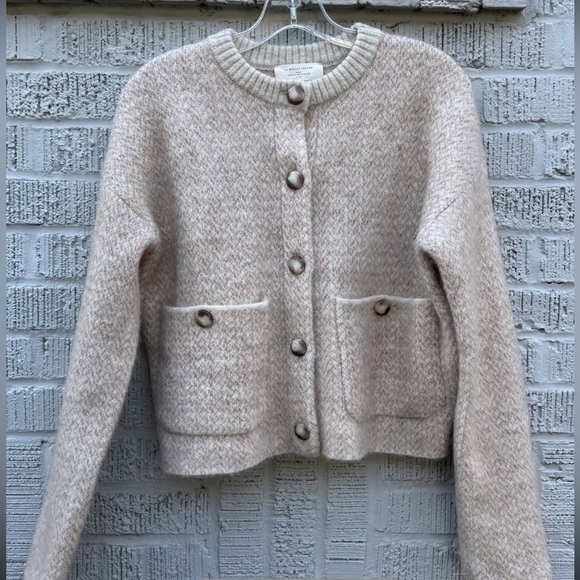 Sezane Teo Jacket in Mottled Beige Cardigan - Picture 3 of 11